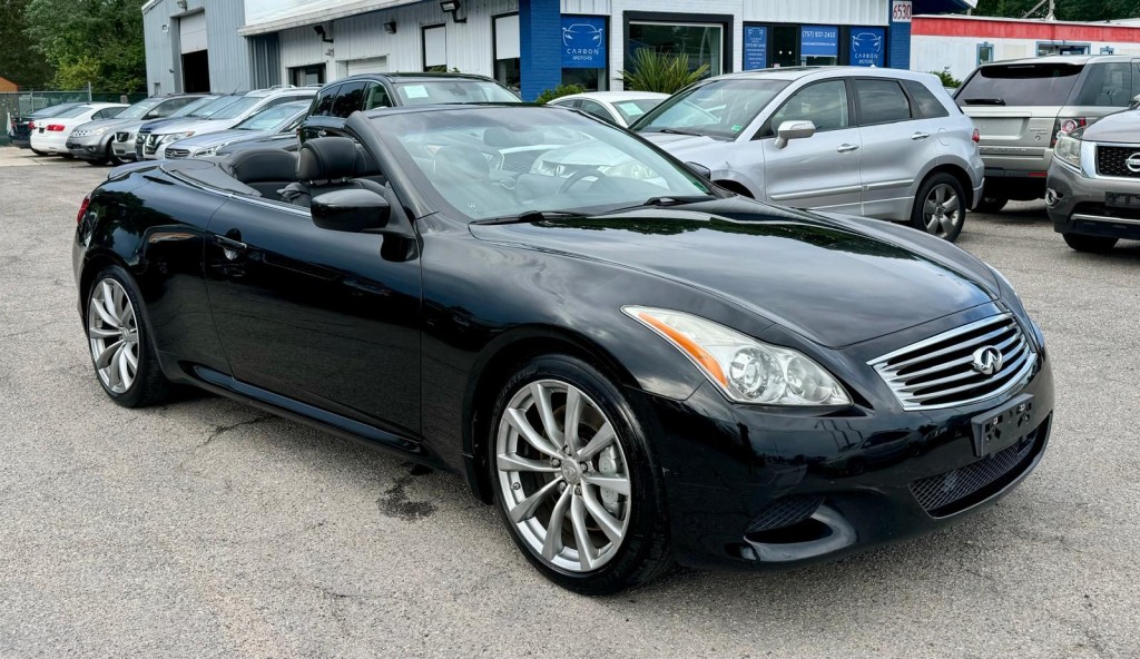 2009 Infiniti G37