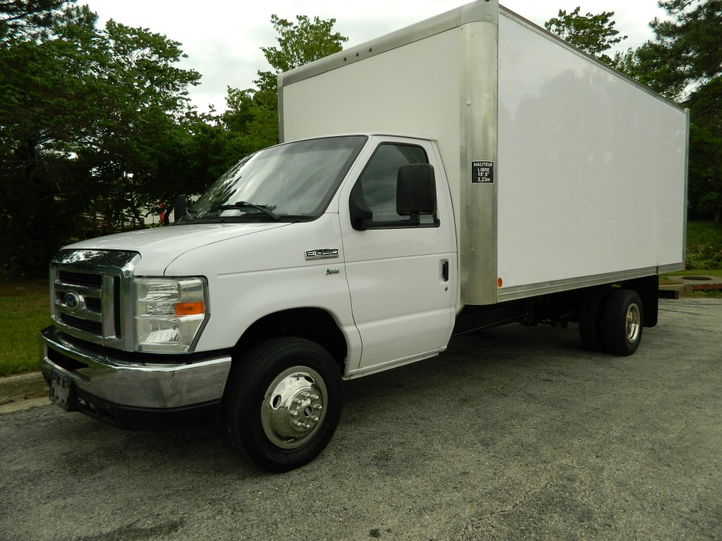 2016 Ford E-450
