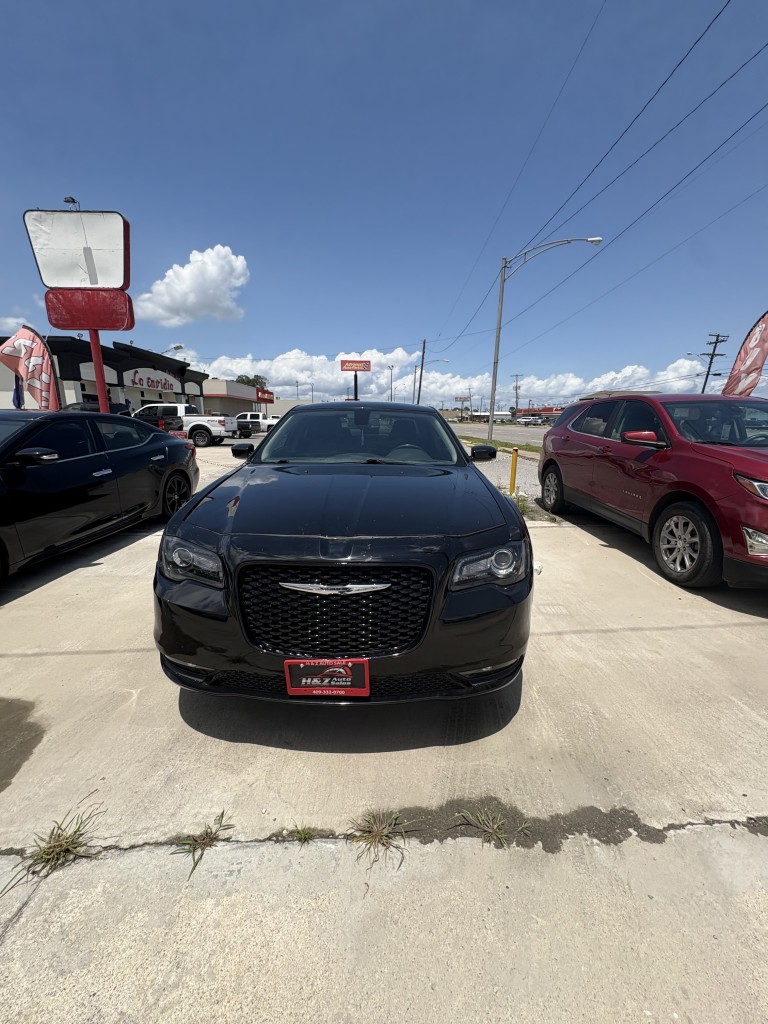 2022 Chrysler 300
