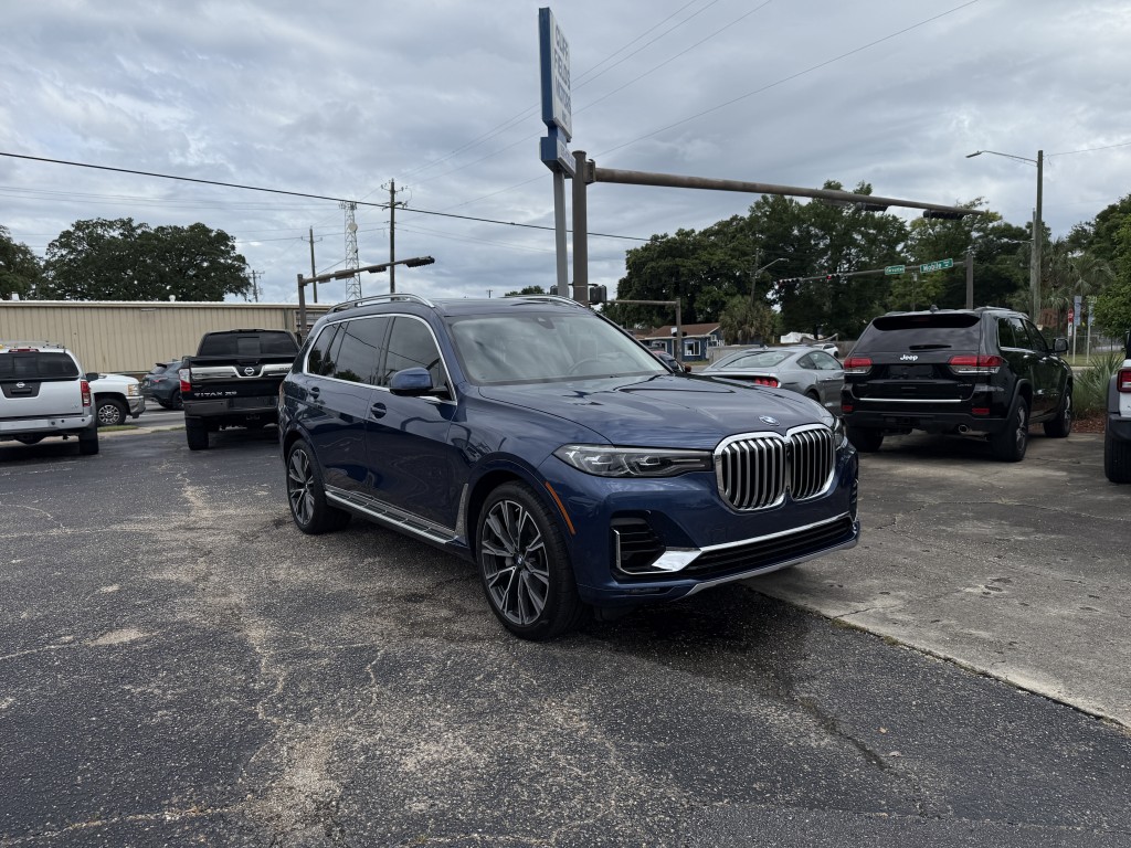 2020 BMW X7