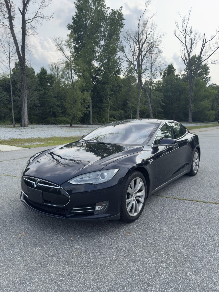 2014 Tesla Model S