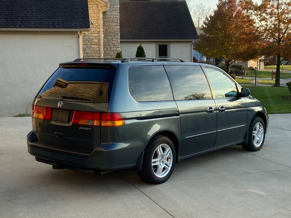2003 Honda odyssey