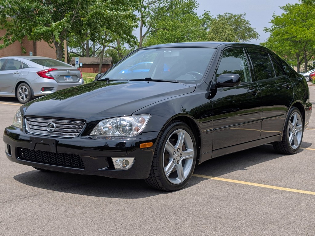 2001 Lexus IS300