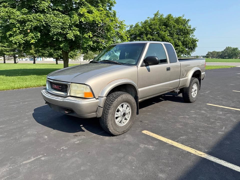 2002 GMC Sonoma