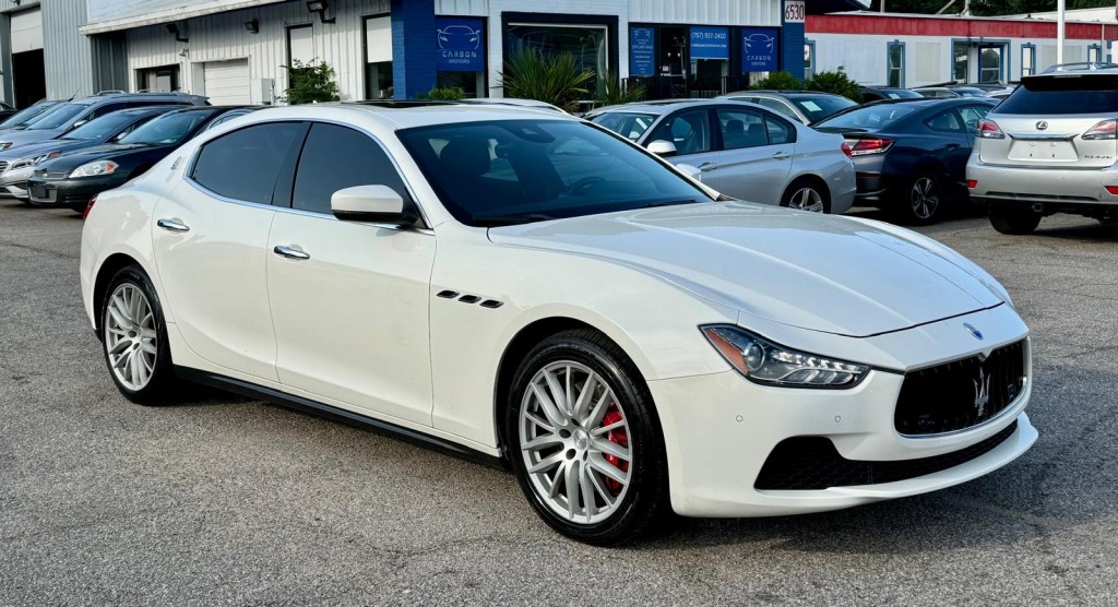 2017 Maserati Ghibli