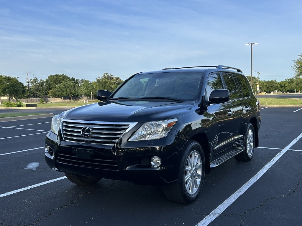 2011 Lexus LX 570