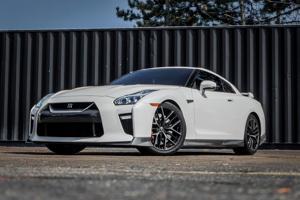 2017 Nissan GT-R