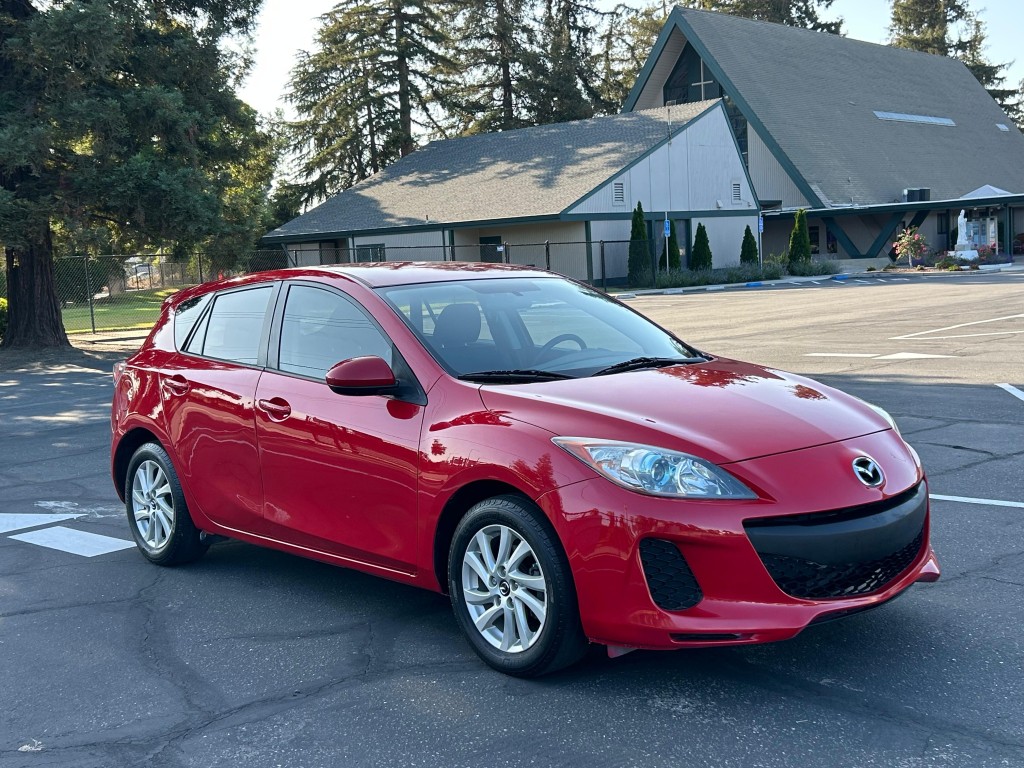 2013 Mazda MAZDA3