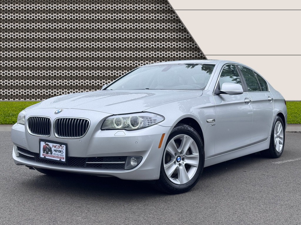 2012 BMW 5-Series