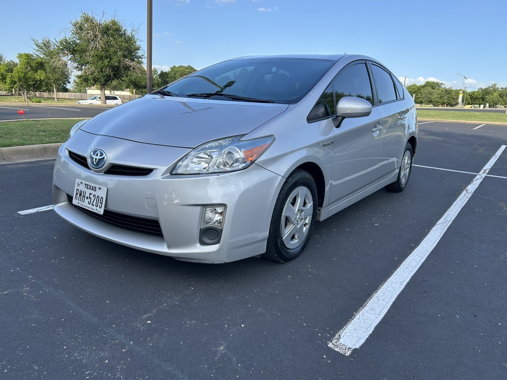 2011 Toyota Prius II Hatchback