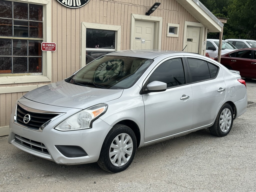 2018 Nissan Versa