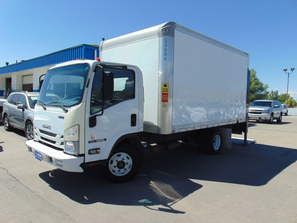 2018 Isuzu NPR