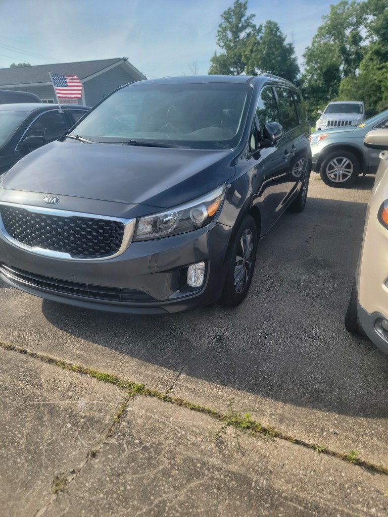 2016 KIA Sedona