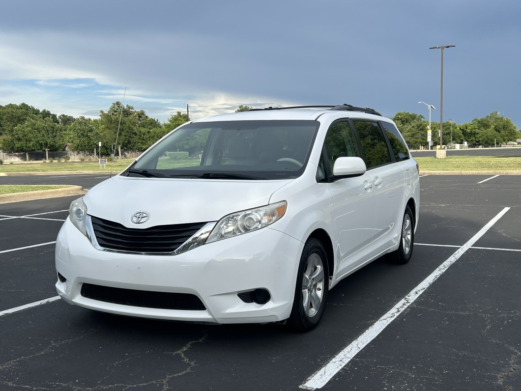 2013 Toyota Sienna