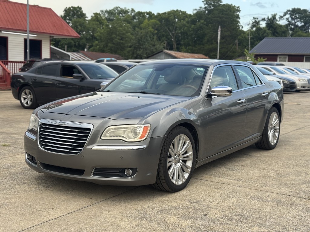 2011 Chrysler 300