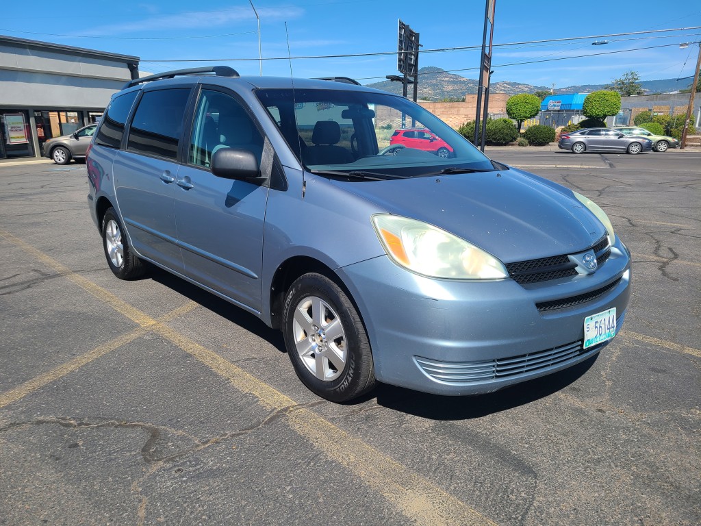 2004 Toyota Sienna