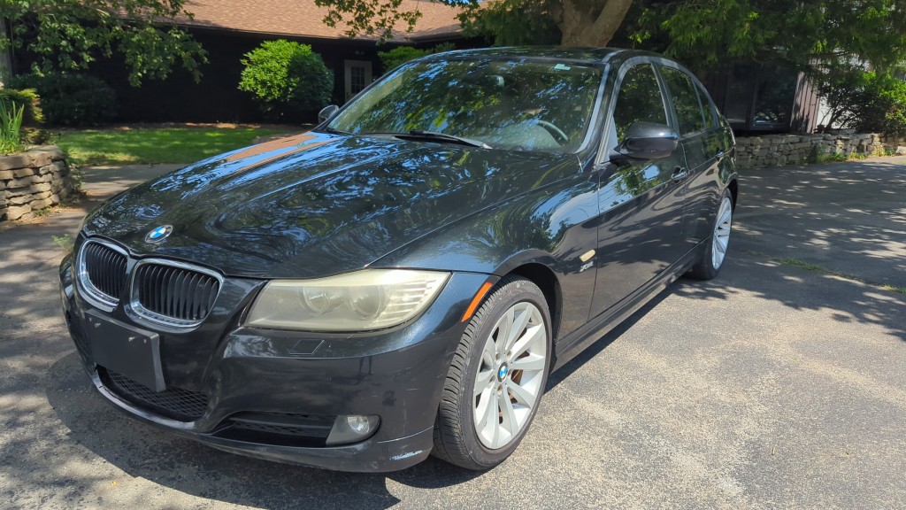 2011 BMW 3-Series