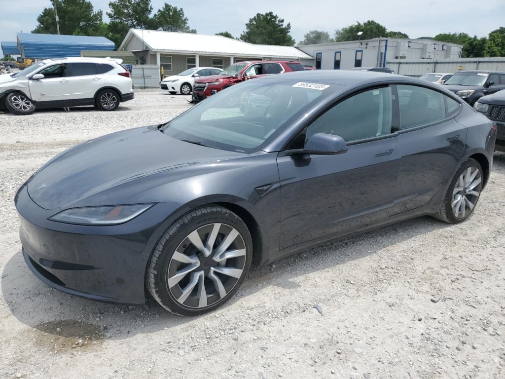 2025 Tesla Model 3