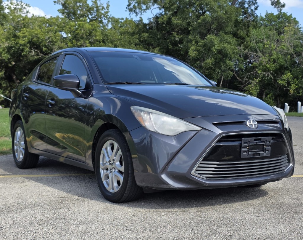 2016 Scion iA