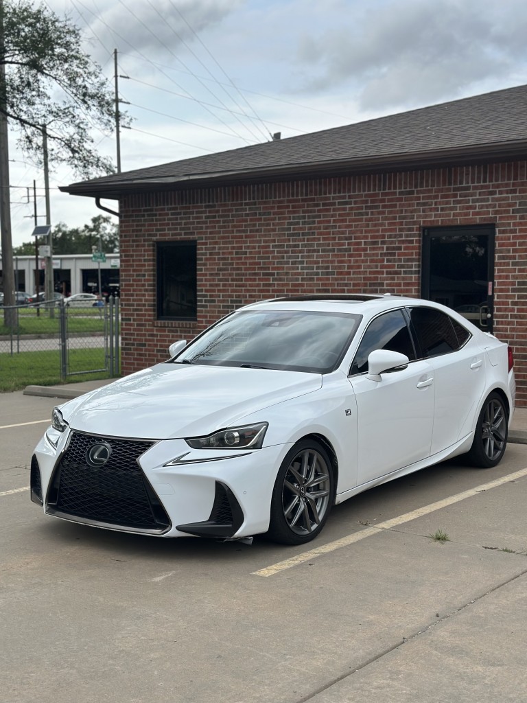 2018 Lexus IS
