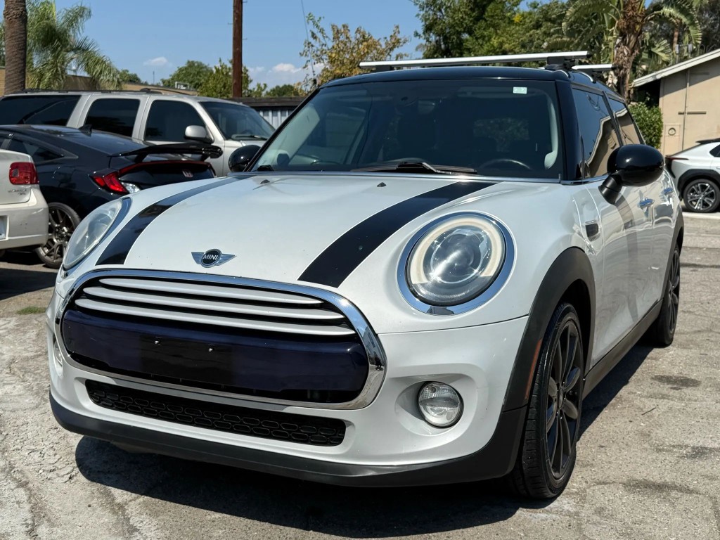 2015 MINI Cooper Base