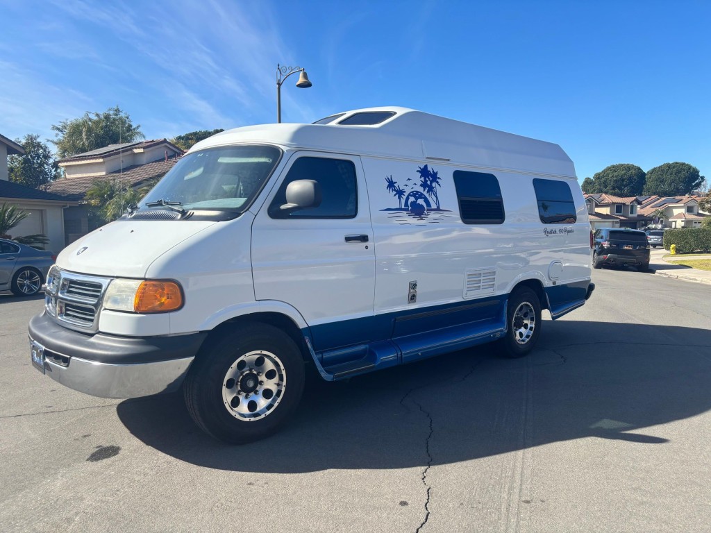 2000 Dodge Ram Van