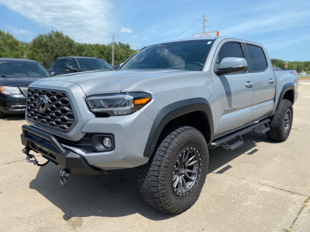 2020 Toyota Tacoma TRD OFF ROAD