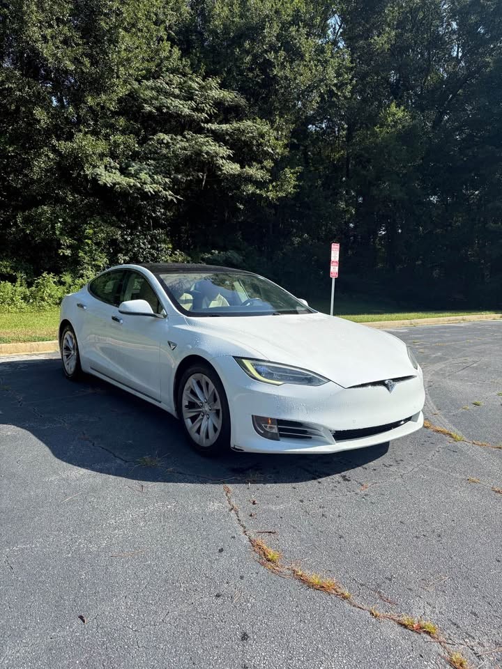 2016 Tesla Model S