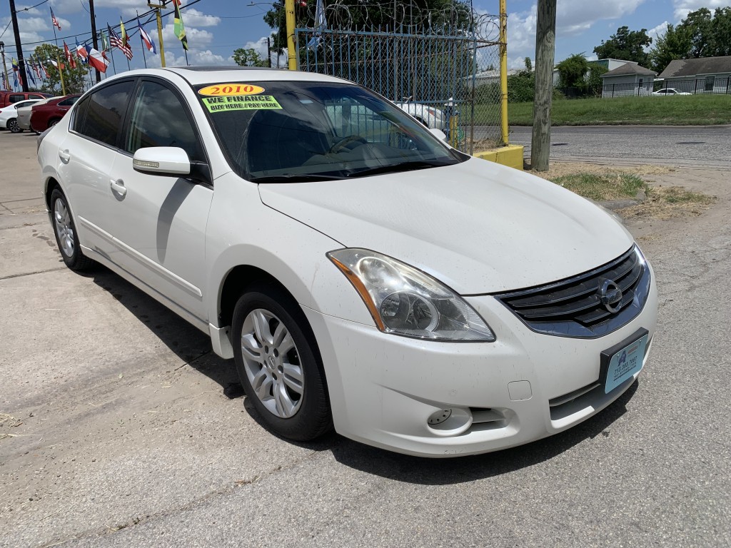 2010 NISSAN ALTIMA