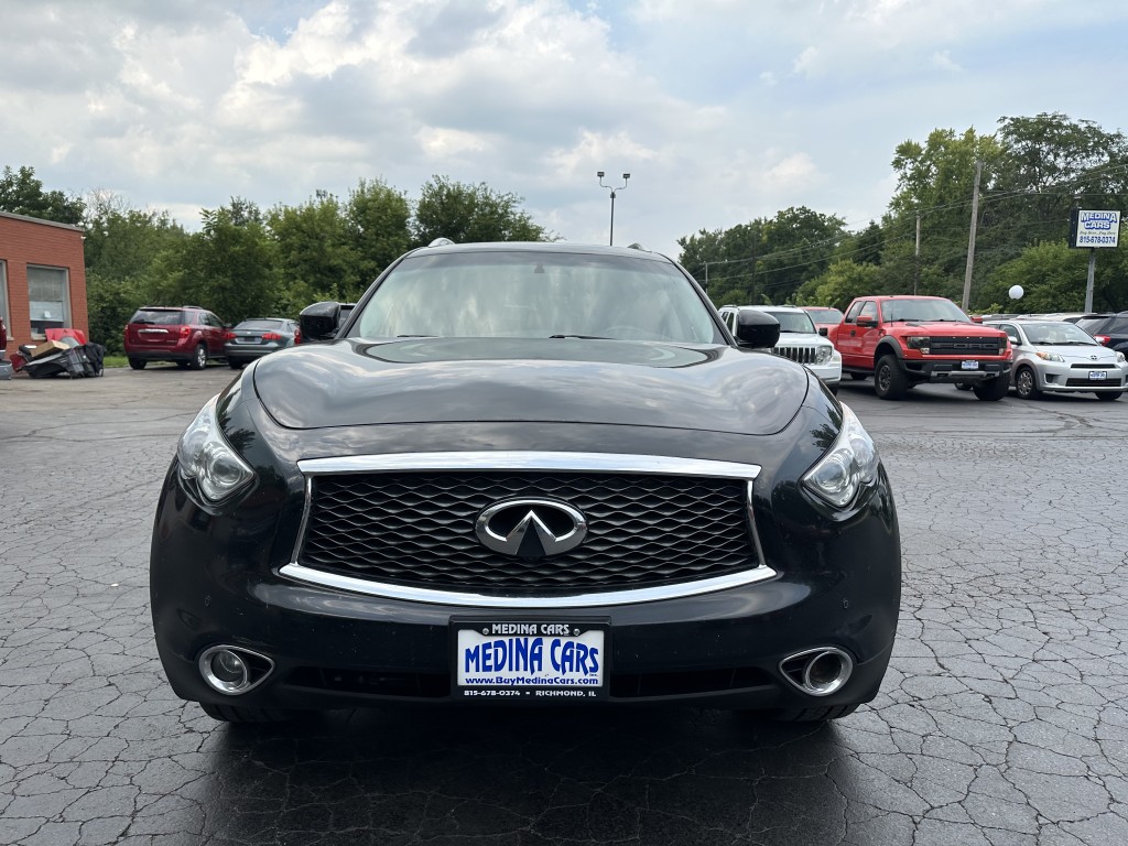 2017 Infiniti QX70