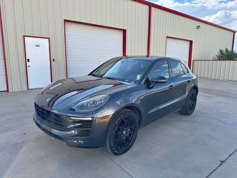 2017 Porsche Macan