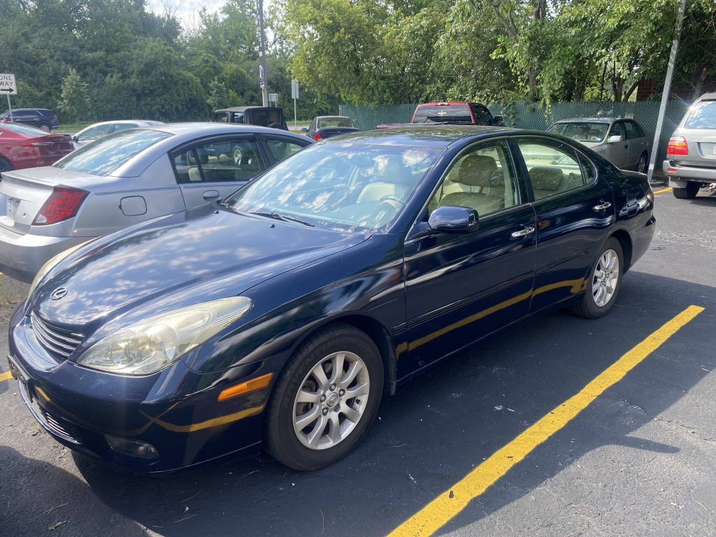 2004 Lexus ES 330