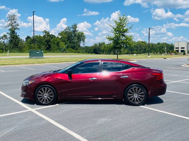 2017 Nissan Maxima