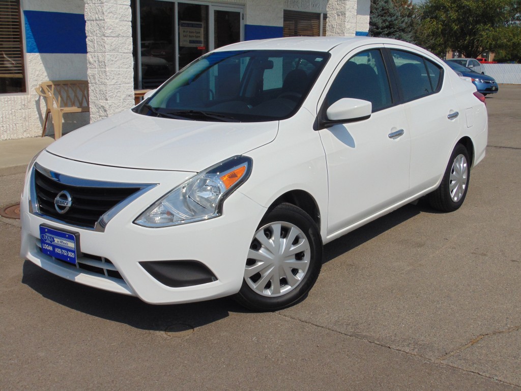 2019 Nissan Versa