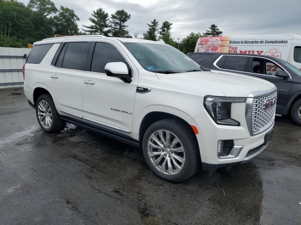 2023 GMC Yukon