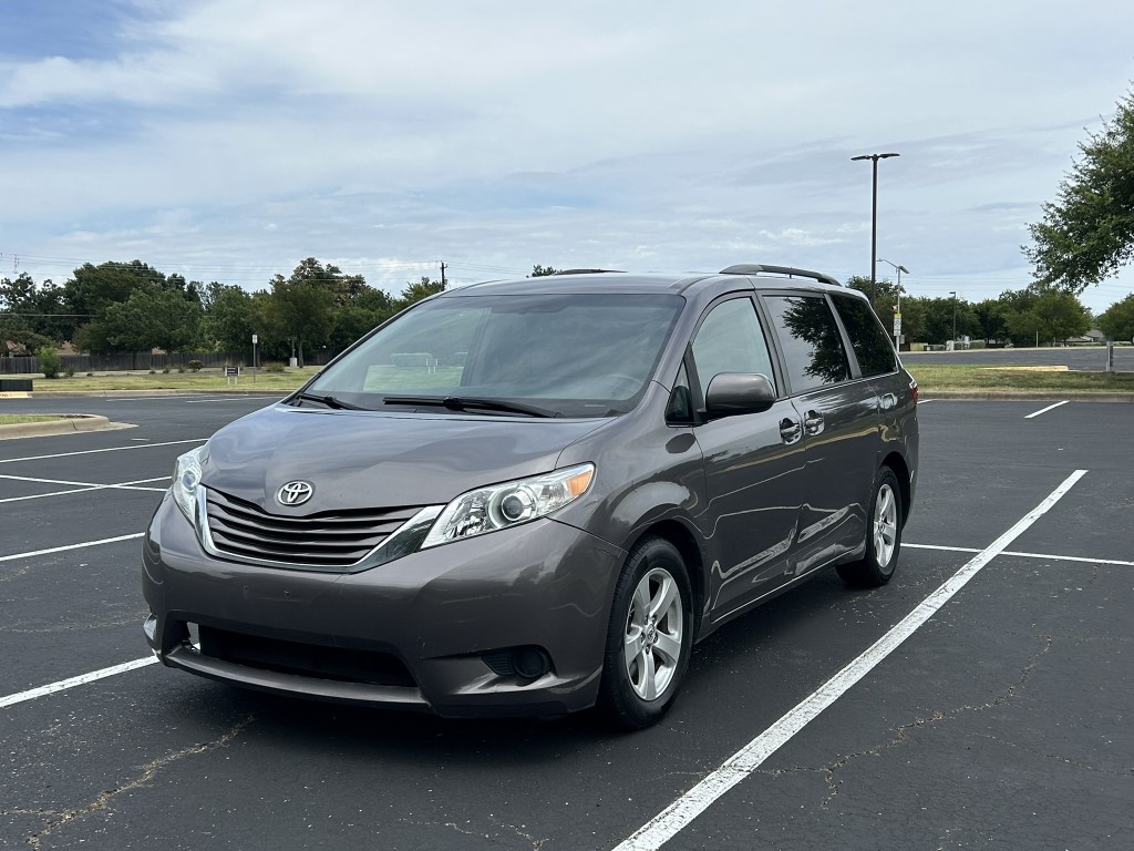 2015 Toyota Sienna