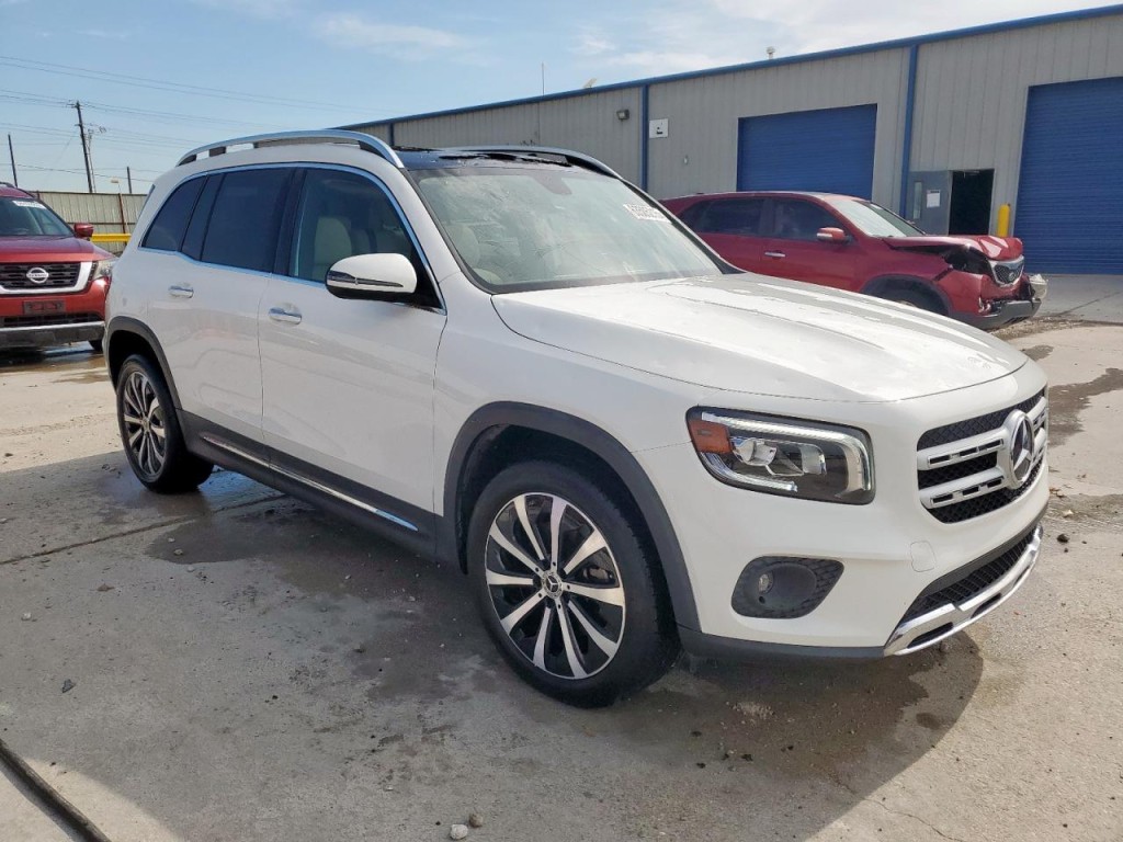 2023 Mercedes-Benz GLB-Class
