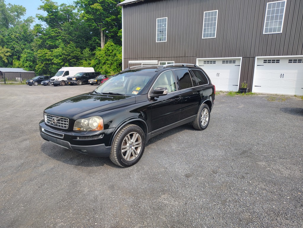 2011 Volvo XC90