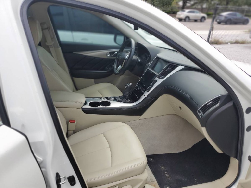 2019 Infiniti Q50