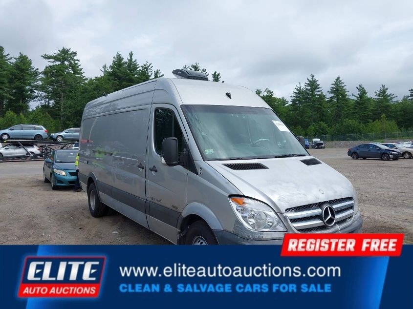 2011 MERCEDES-BENZ SPRINTER