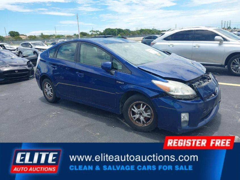 2011 TOYOTA PRIUS