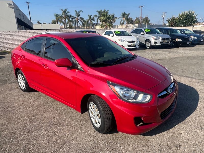 2012 Hyundai Accent