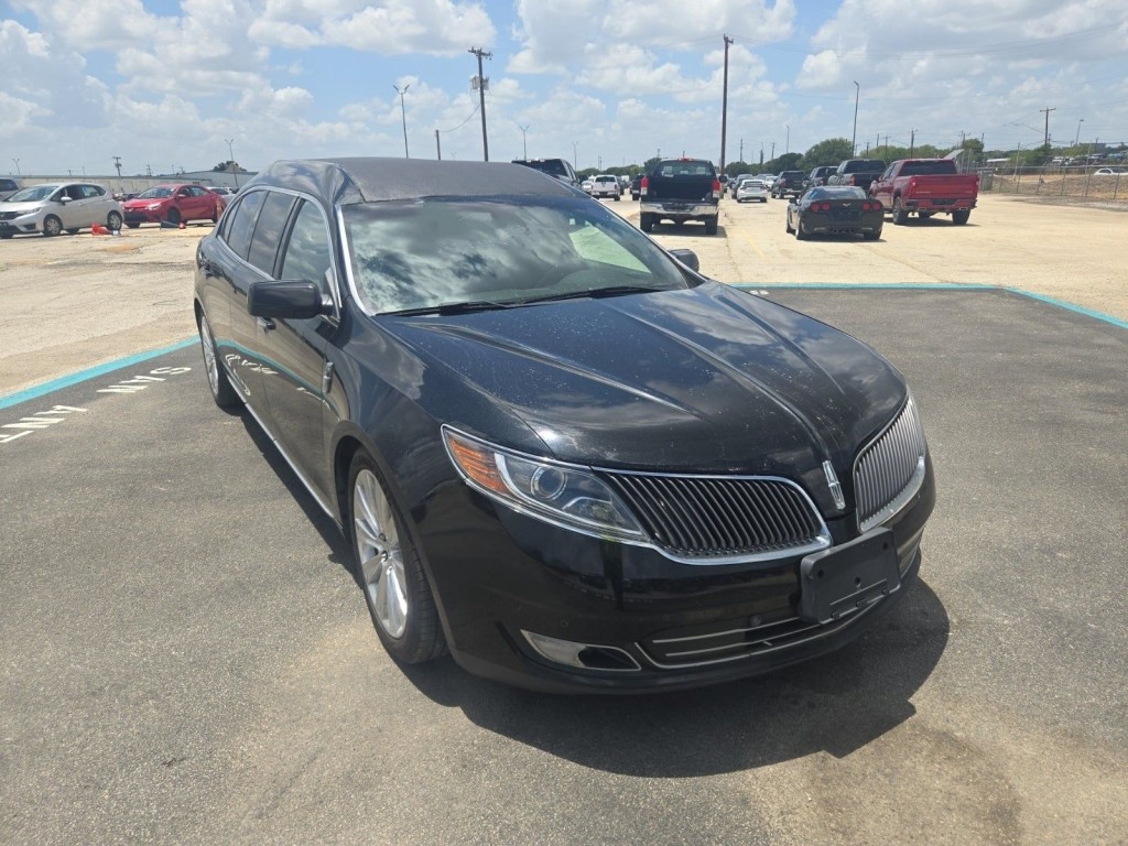 2014 Lincoln MKS