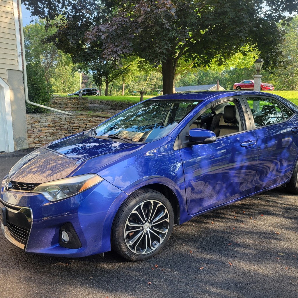 2016 Toyota Corolla s plus