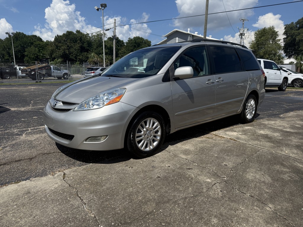 2009 Toyota Sienna