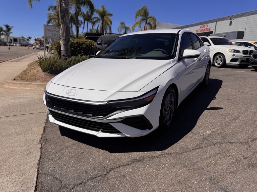 2024 Hyundai Elantra