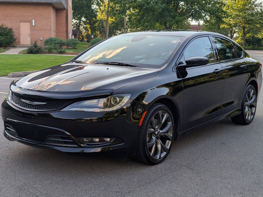 2015 Chrysler 200