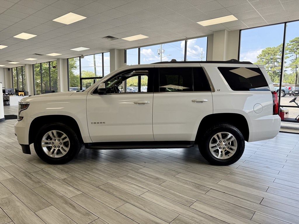 2018 Chevrolet Tahoe LT photo 4