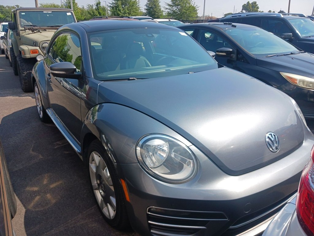 2017 VOLKSWAGEN BEETLE