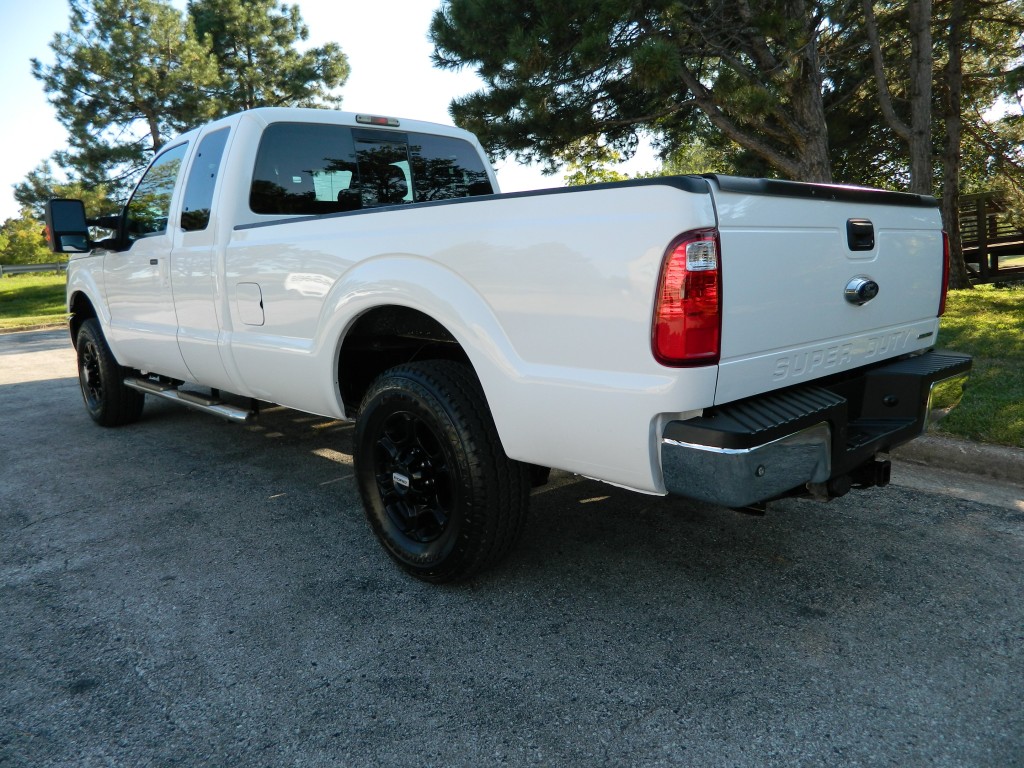 2013 Ford F-250 Lariat photo 6
